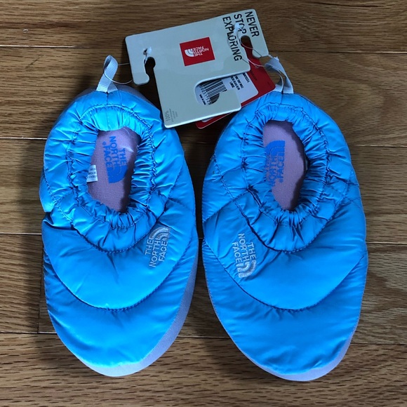ladies north face slippers